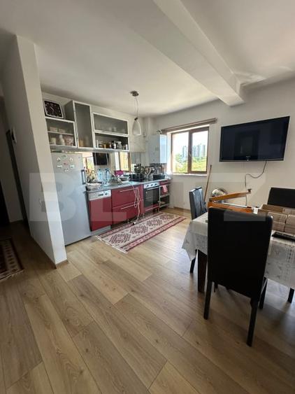 Apartament cu 3 camere semidecomandat, mobilat în Mănăștur