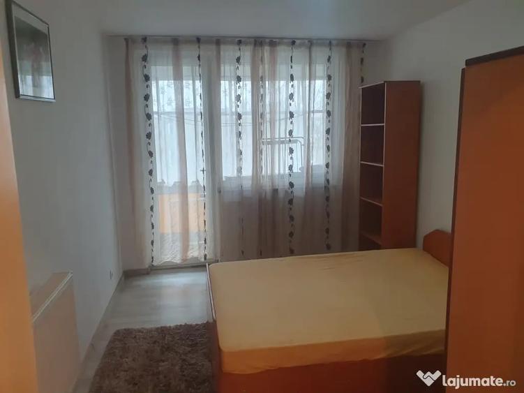 Apartament cu 2 camere semidecomandat în Exterior Vest
