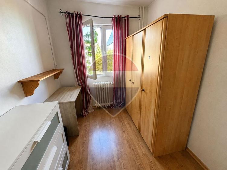 Apartament cu 4 camere semidecomandat în Mănăștur