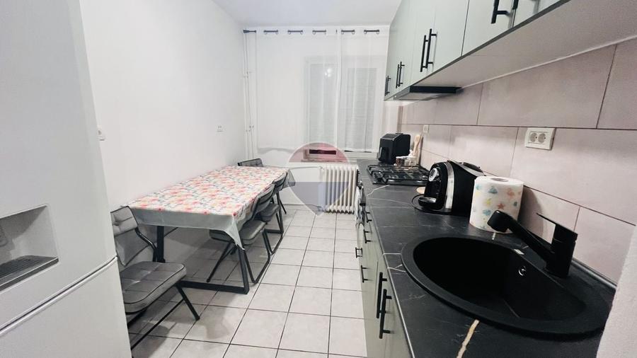 Apartament cu 2 camere decomandat, mobilat în Rogerius