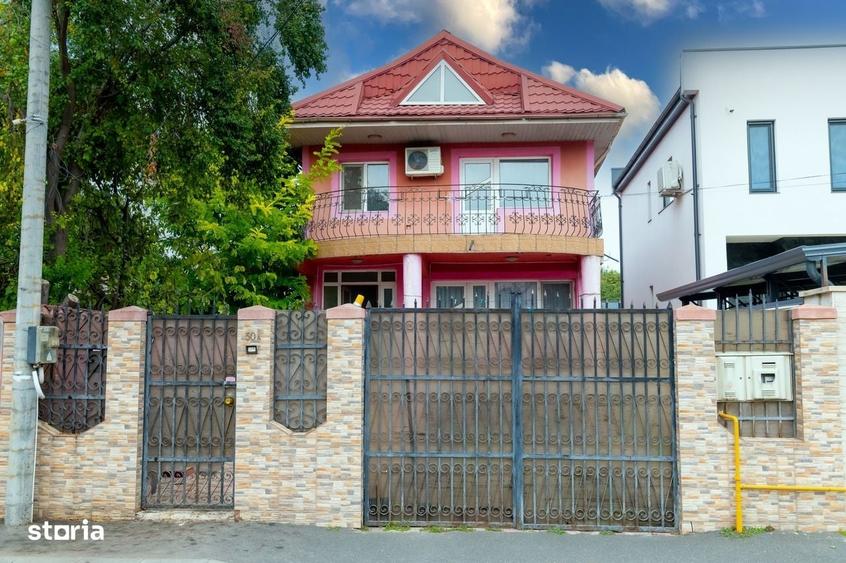 Casă cu 4 camere cu Teren 234 Mp în Central
