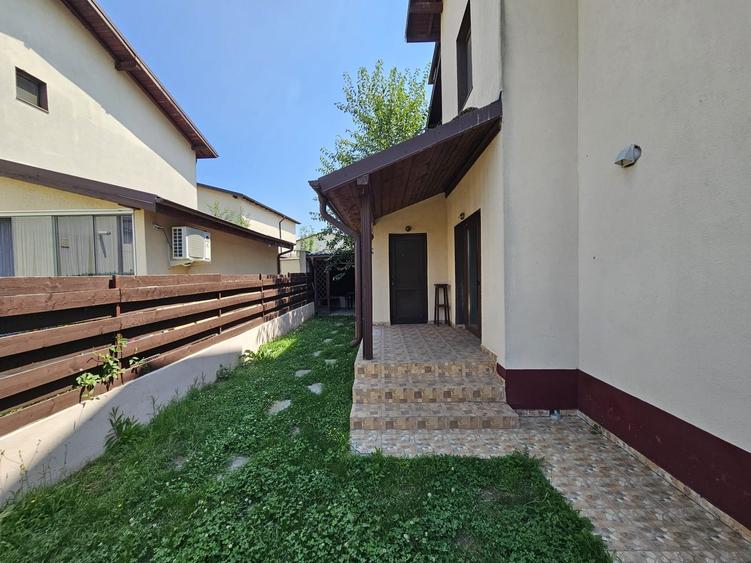 Casă individuală cu 4 camere cu Teren 80 Mp în Domnești