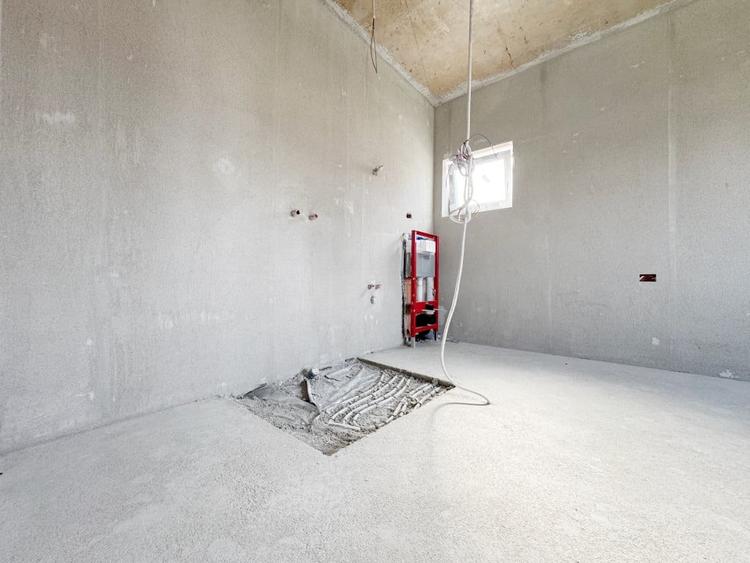 Duplex cu 3 camere cu Canalizare în Moșnița Veche