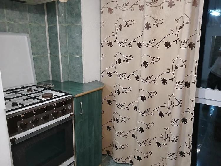 Apartament cu 2 camere decomandat în Vasile Aaron