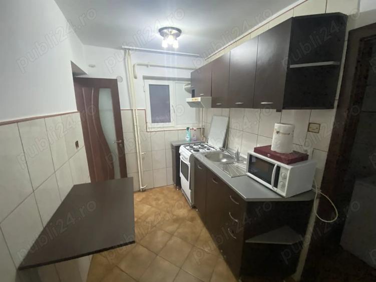 Apartament cu 2 camere semidecomandat în Valea Rosie