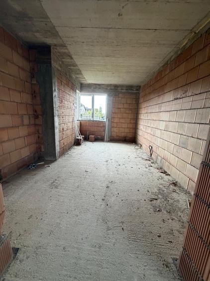 Casă individuală cu 4 camere cu Teren 689 Mp în Ampoi 3