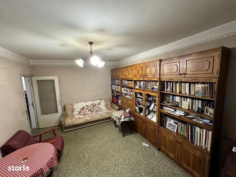 Apartament 3 camere, 2 bai, Bd. Independentei - 5