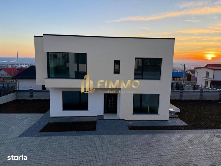 Casă cu 4 camere în Paltin