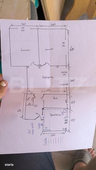 Apartament cu 3 camere semidecomandat în Central