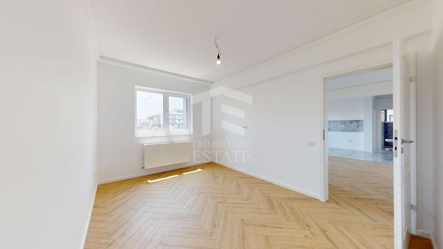 Apartament cu 3 camere semidecomandat în Dobroești