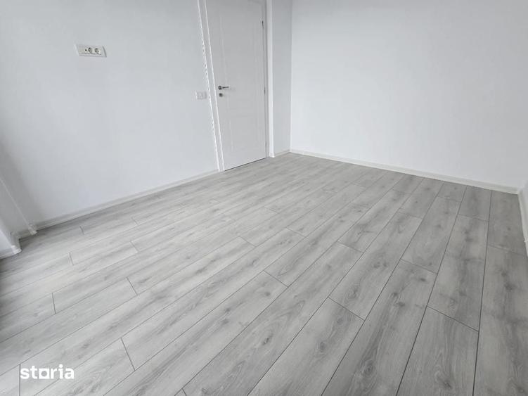 Apartament cu 3 camere în Cetate