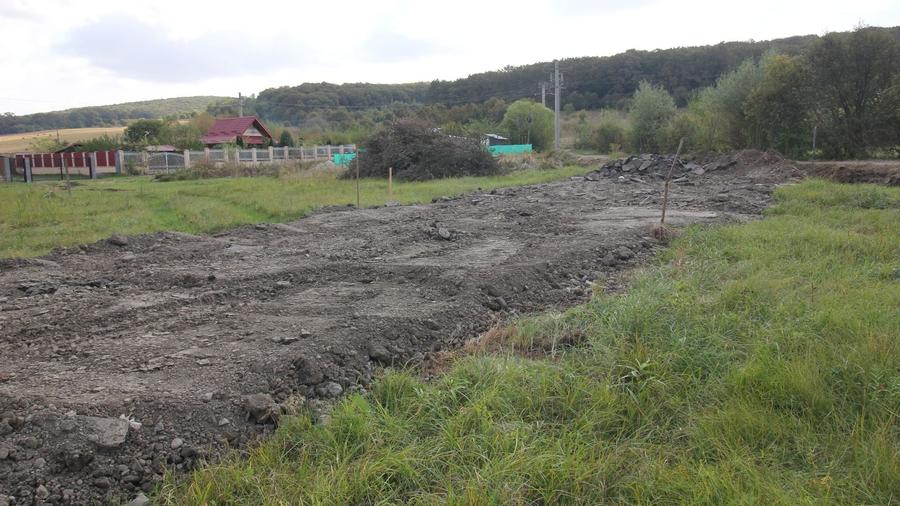 Teren Construcții intravilan de 780 mp, în Livezeni