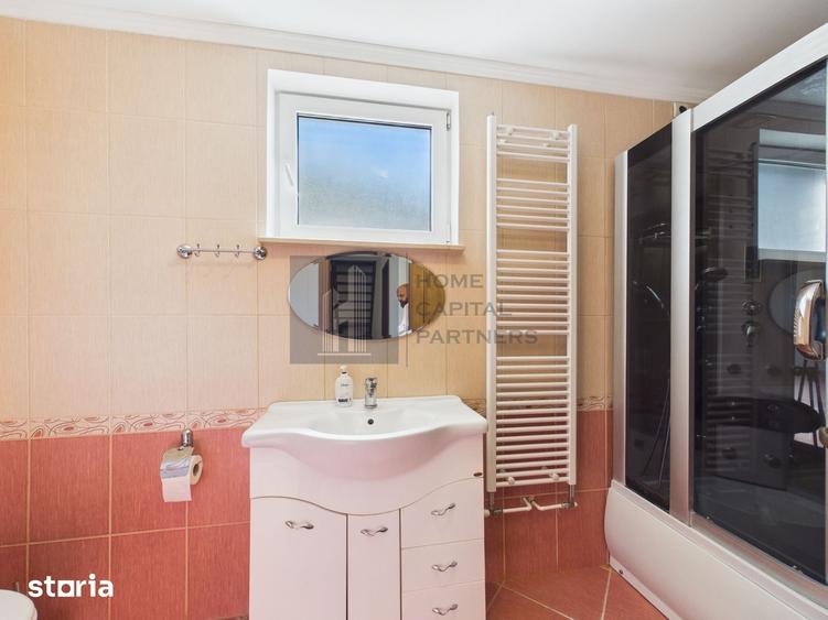 Casă cu 5 camere cu Teren 549 Mp în Corbeanca