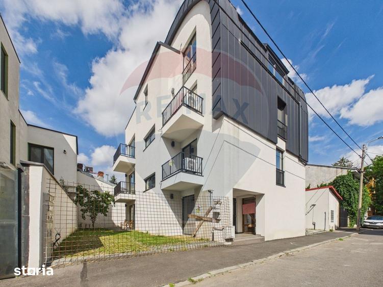 Apartament cu 2 camere semidecomandat, mobilat în Grivița