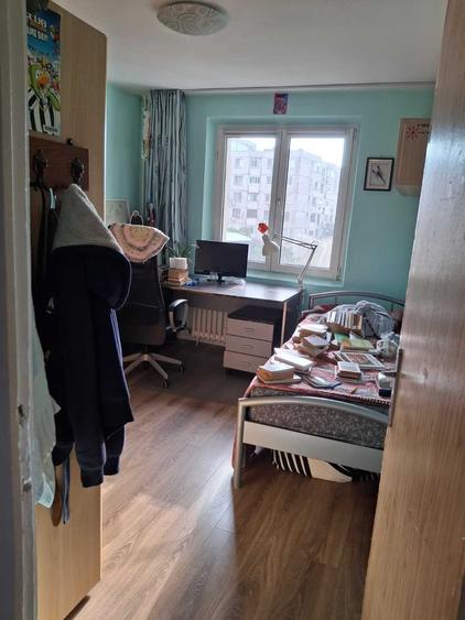 Inchiriez apartament 4 camere in Ghencea Capat tramvai 41 - ideal 3 studenti pret pe camera - 7