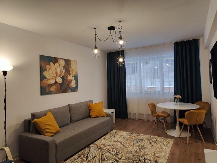 Apartament cu 2 camere decomandat în Cug
