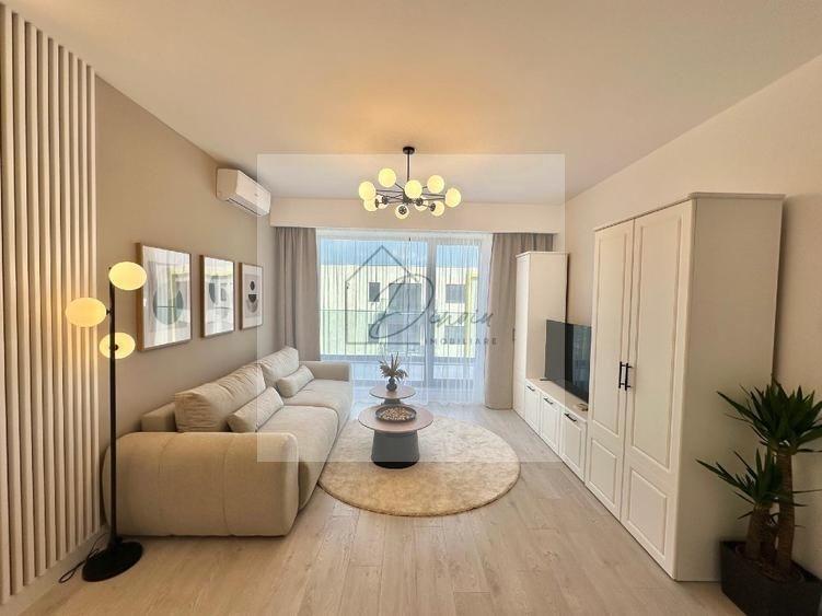 Apartament cu 3 camere semidecomandat, mobilat în Gorjului