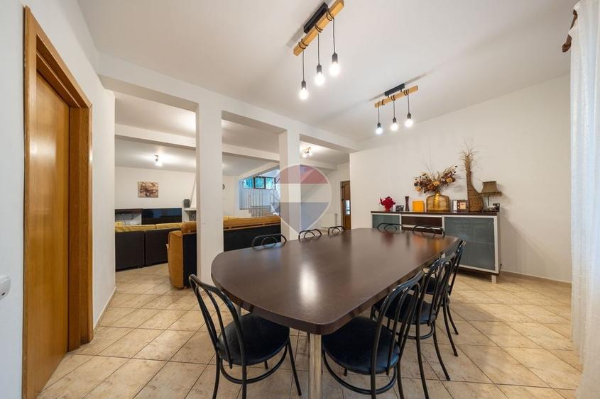 Casă individuală cu 5 camere cu Teren 745 Mp în Cioplea