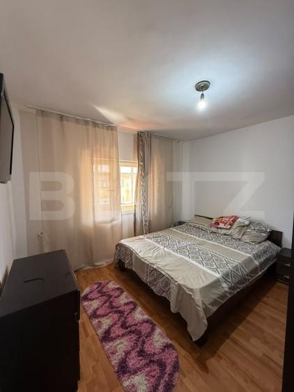 Apartament cu 3 camere decomandat, mobilat în Central