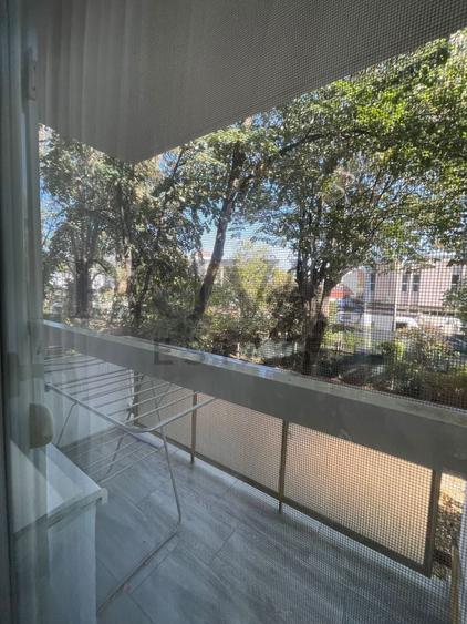 Apartament cu 2 camere decomandat, mobilat în Medicină
