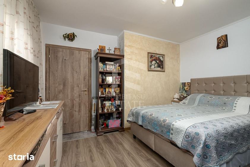Casă cu 5 camere cu Teren 800 Mp în Snagov
