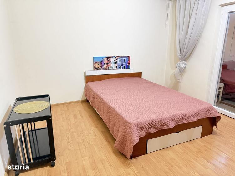 Garsonieră decomandată în Soarelui