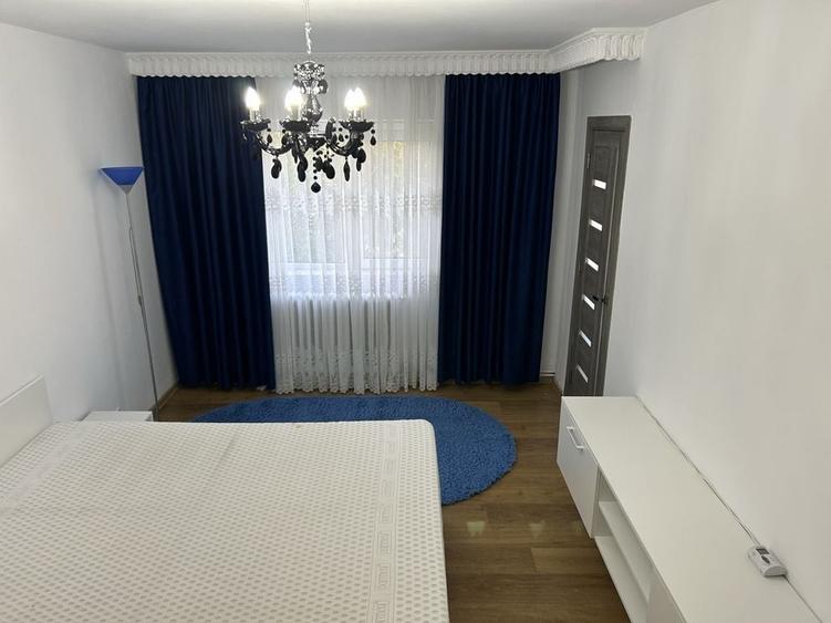 Persoana fizica inchiriez apartament 2 camere,decomandat - 4