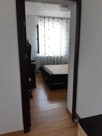 Apartament cu 2 camere decomandat în Preajba Mare