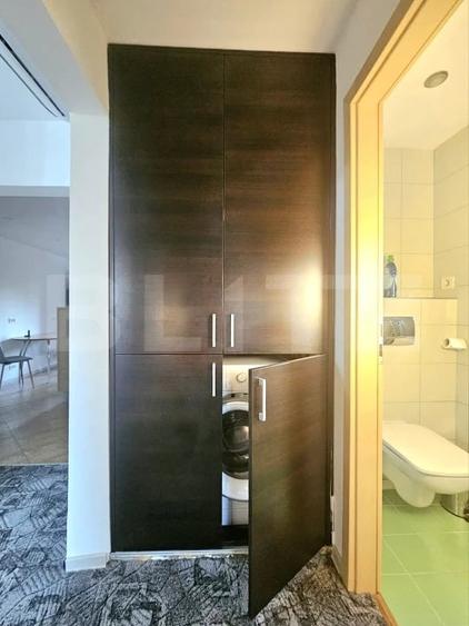 Apartament cu 4 camere decomandat în Bucovina