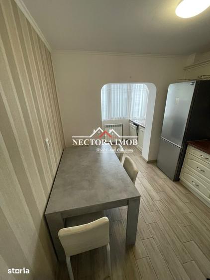 Apartament cu 3 camere în Decebal