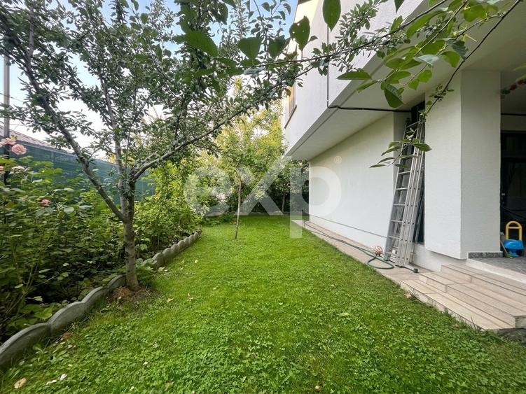 Casă individuală cu 4 camere cu Teren 230 Mp în Tunari