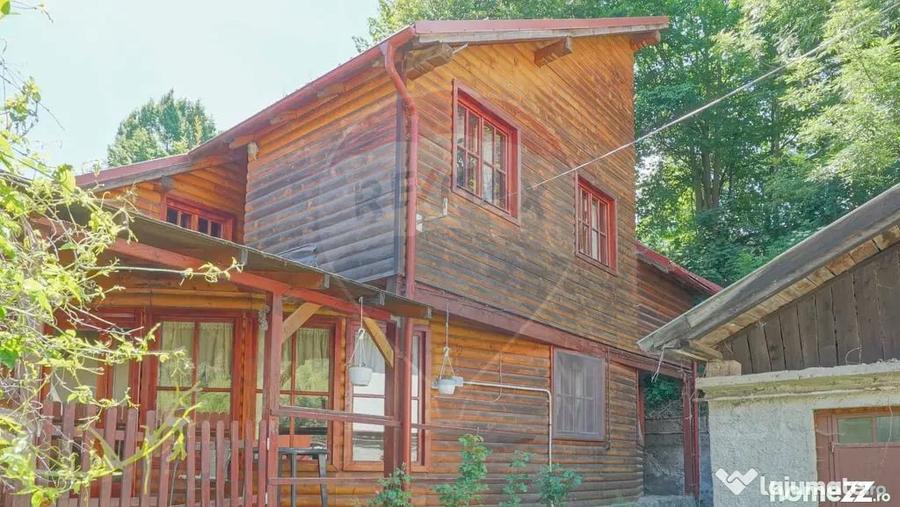 Casă cu 5 camere cu Teren 511 Mp în Bran