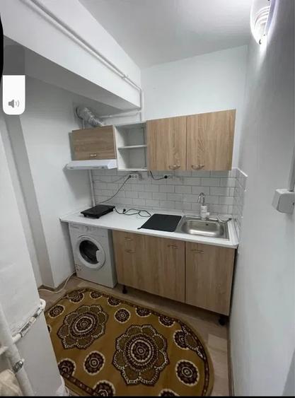 Garsonieră decomandată, mobilată în Galata