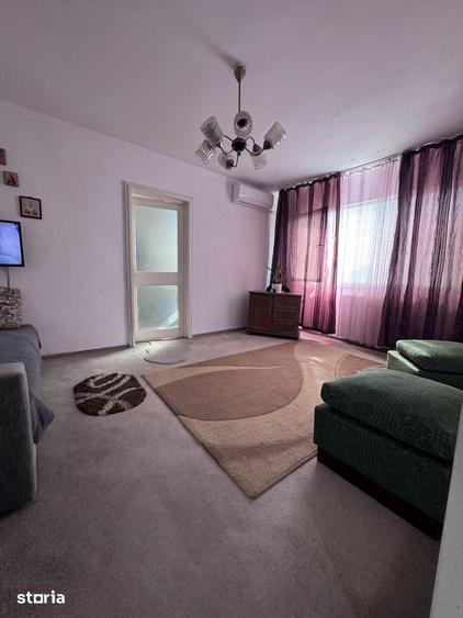 Apartament cu 2 camere în Podu Roș
