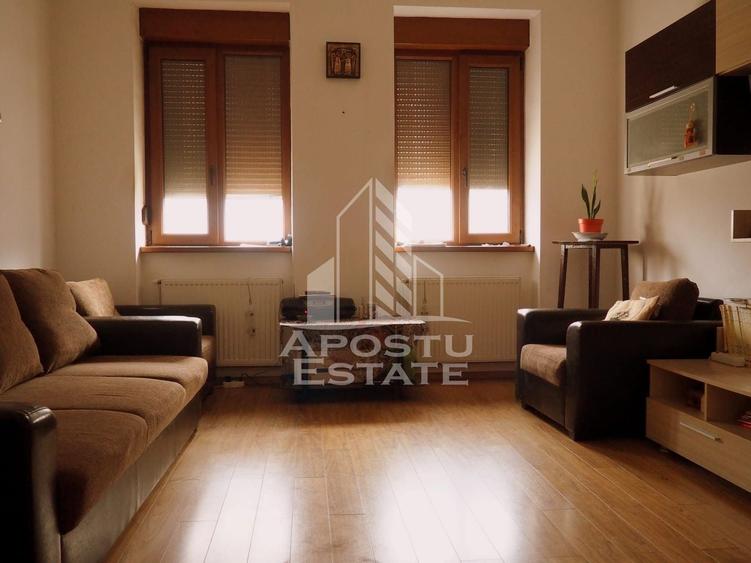 Casă individuală cu 2 camere cu Canalizare în Iosefin