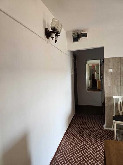 Apartament cu 2 camere semidecomandat în Olimpia-Stadion