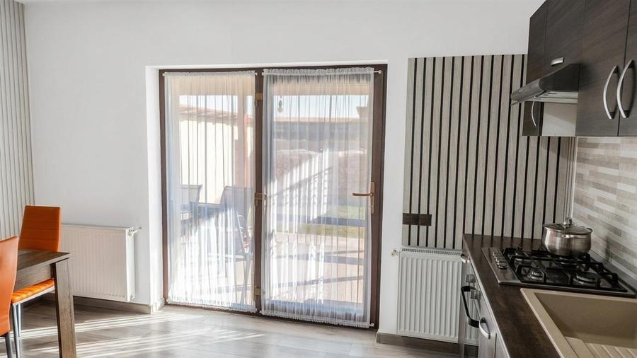 Casă cu 2 camere cu Teren 490 Mp în Nufărul