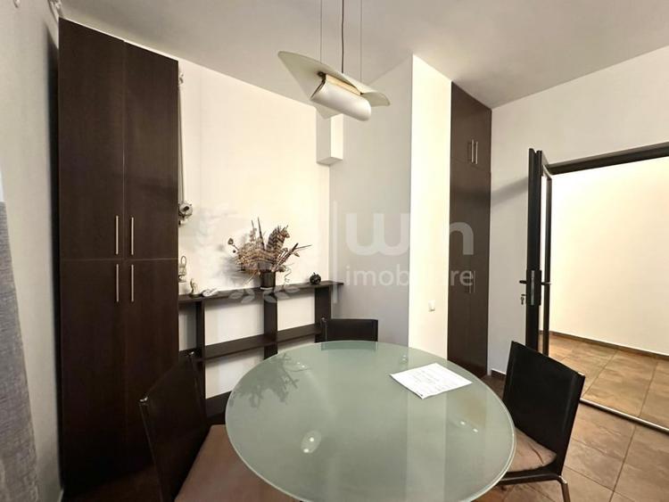 Apartament cu 3 camere decomandat, mobilat în Plopilor