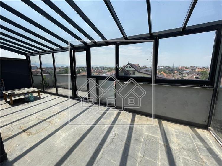 Penthouse superb 3 camere, Calea Surii Mici | Bloc cu LIFT, 2 bai - 10