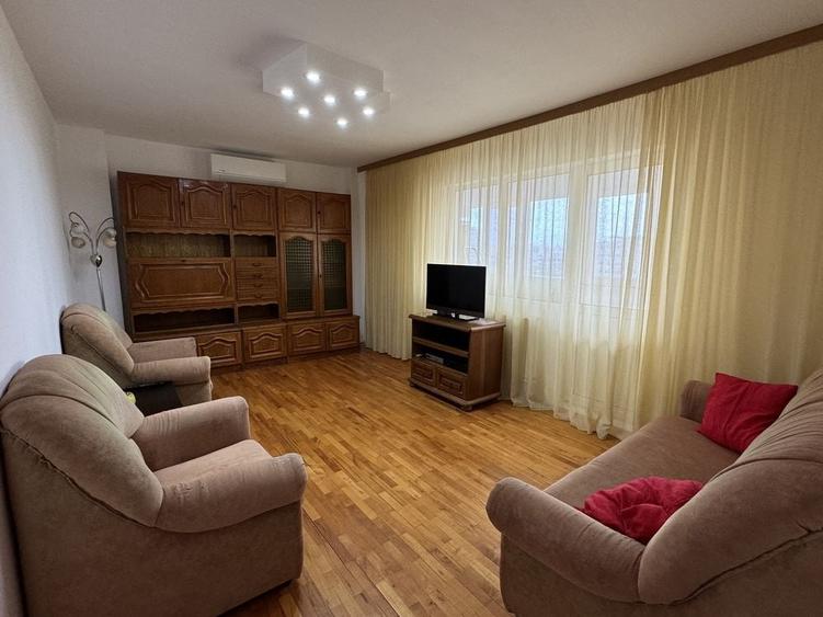 Apartament cu 4 camere decomandat în Militari