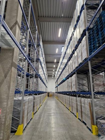 Spațiu industrial, de 7,000 mp, în Vest