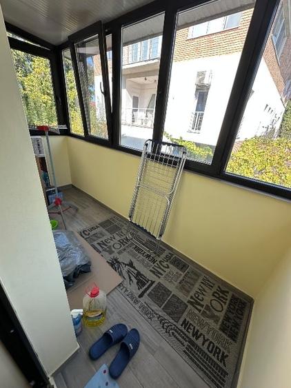 Apartament cu 3 camere decomandat, mobilat în Braytim