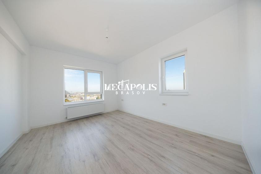 Penthouse cu 4 camere decomandat în Noua