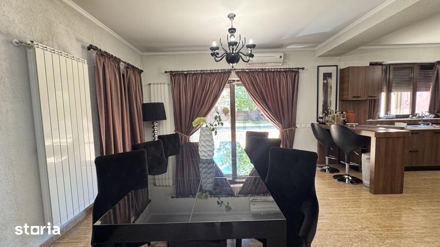 Casă cu 5 camere cu Teren 700 Mp în Crevedia