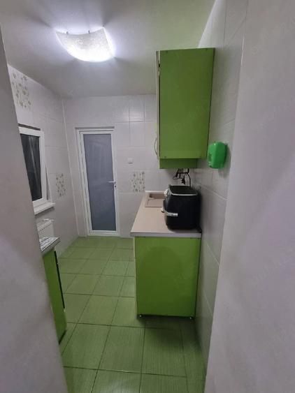 Casă cu 2 camere cu Teren 446 Mp în Rahova