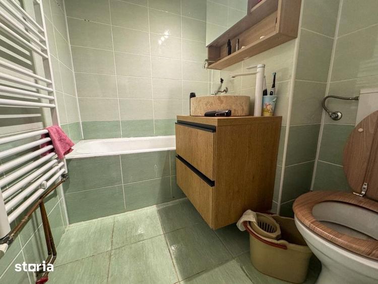 Apartament cu 3 camere decomandat în Zorilor