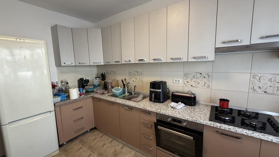 CEA MAI MARE VILA INSIRUITA DIN CHIAJNA, 173 mp construiti, str Luceafarului - 6