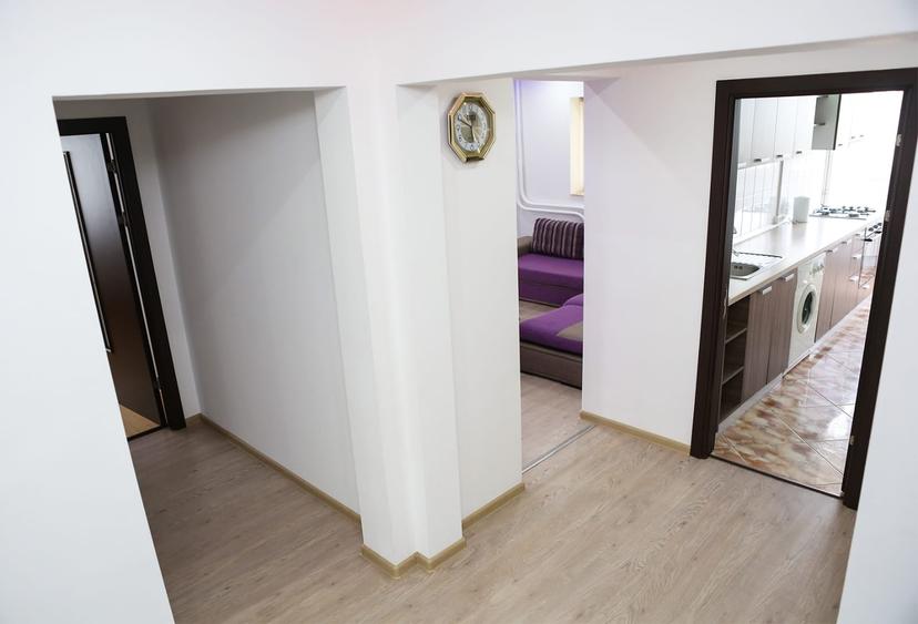 Apartament cu 3 camere decomandat în Tomis Nord