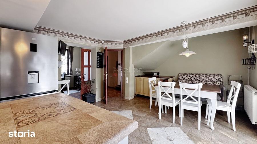 Casă cu 8 camere cu Teren 280 Mp în Central
