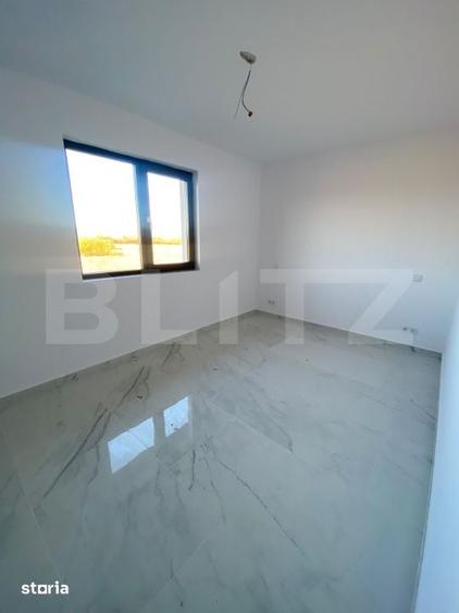 Casă cu 4 camere cu Teren 250 Mp în Dumitra